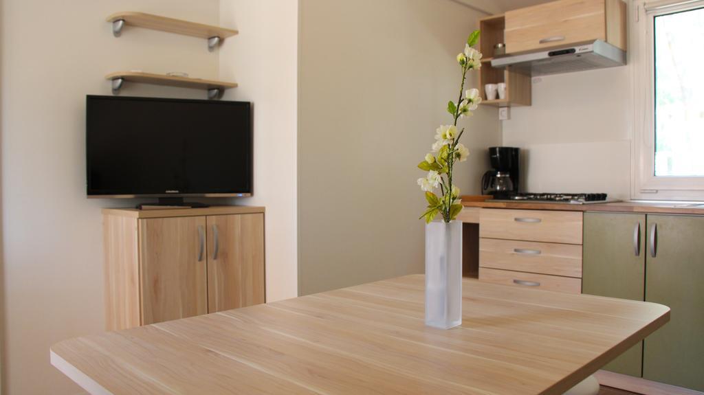 Mobile Homes Holiday Dream Baška Voda Habitación foto
